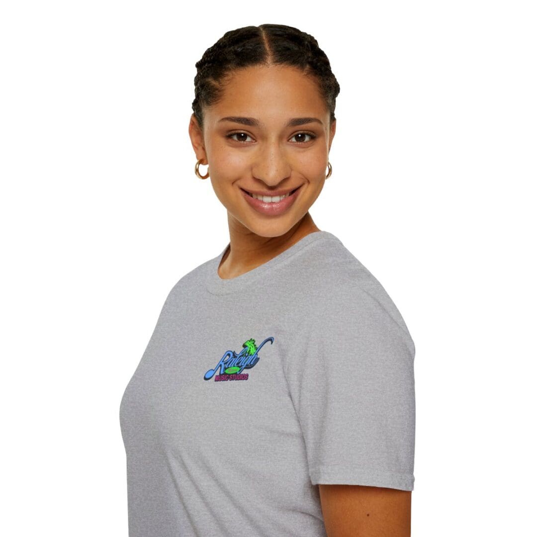 Woman smiling in gray Runaway Bay tee.